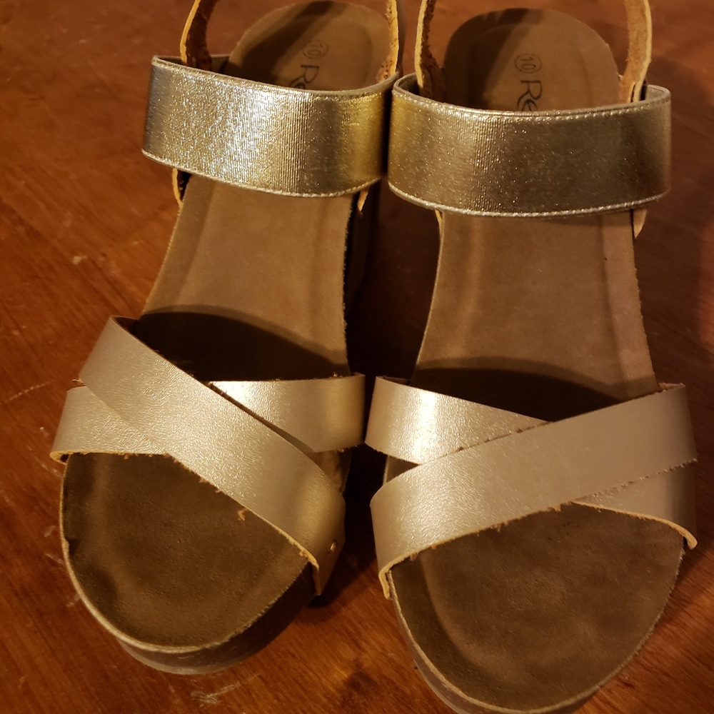 Refresh wedges